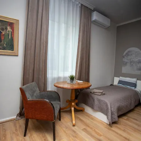 Cozy In Centrum Apartamento *