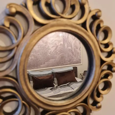 Cozy In Centrum Apartment *