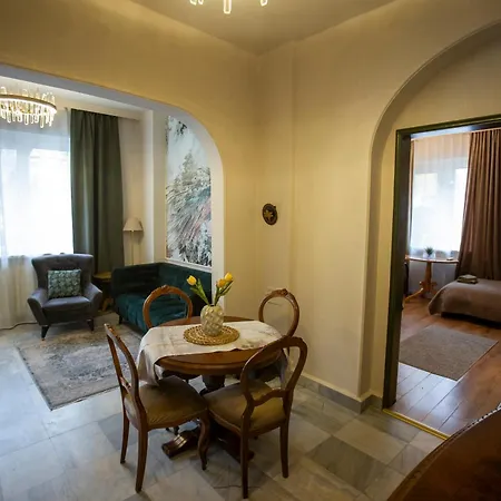 Cozy In Centrum Апартамент