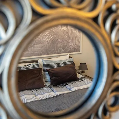 Cozy In Centrum Апартамент София