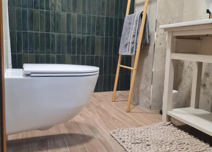 Cozy In Centrum 소피아